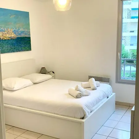 Paloma Center Tatil Evi Antibes