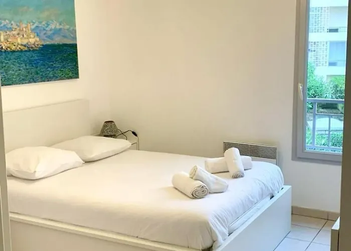 Paloma Center Tatil Evi Antibes